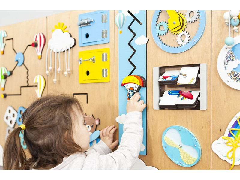 Busy Boards for an Autistic Child: What to Look For